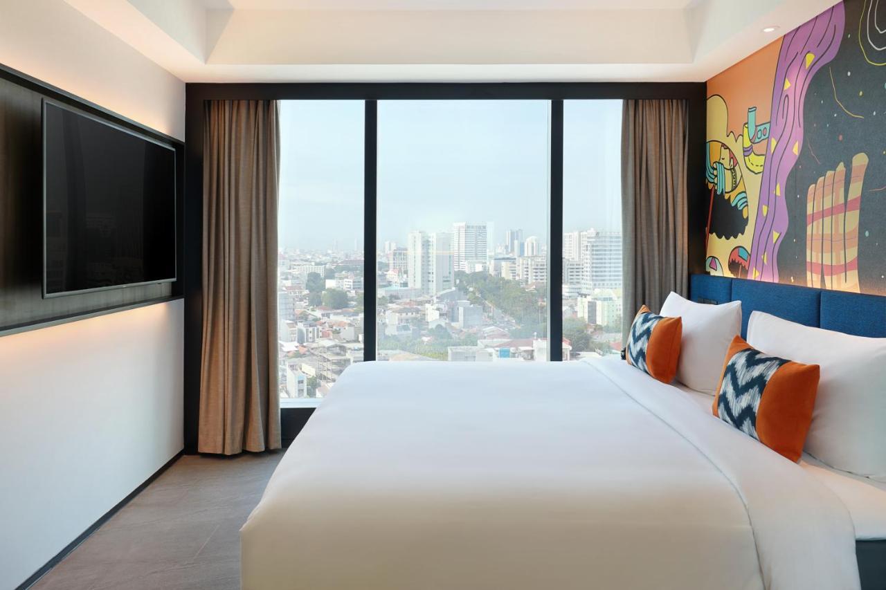 Ibis Styles Jakarta Tanah Abang Exterior photo