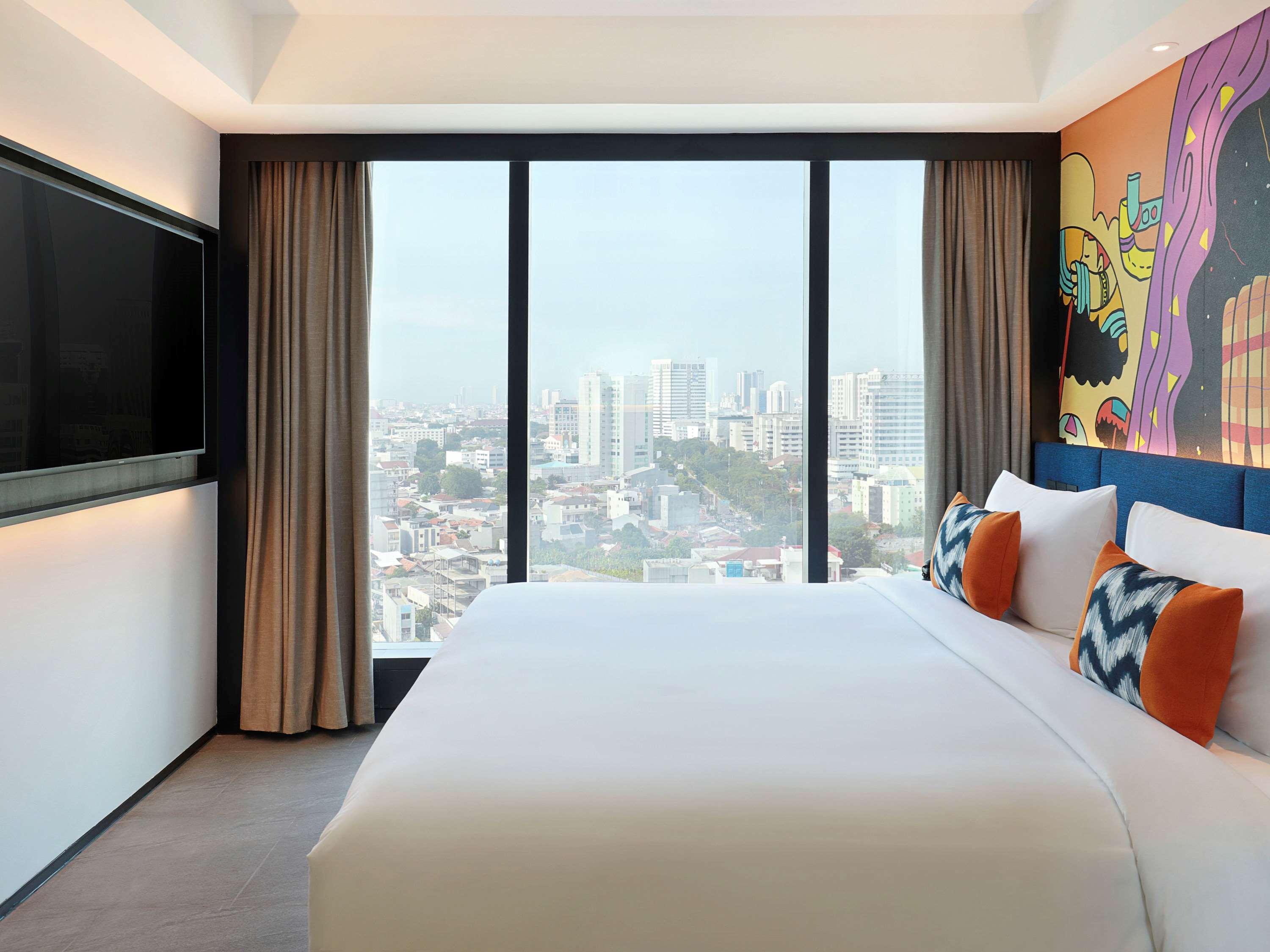 Ibis Styles Jakarta Tanah Abang Exterior photo