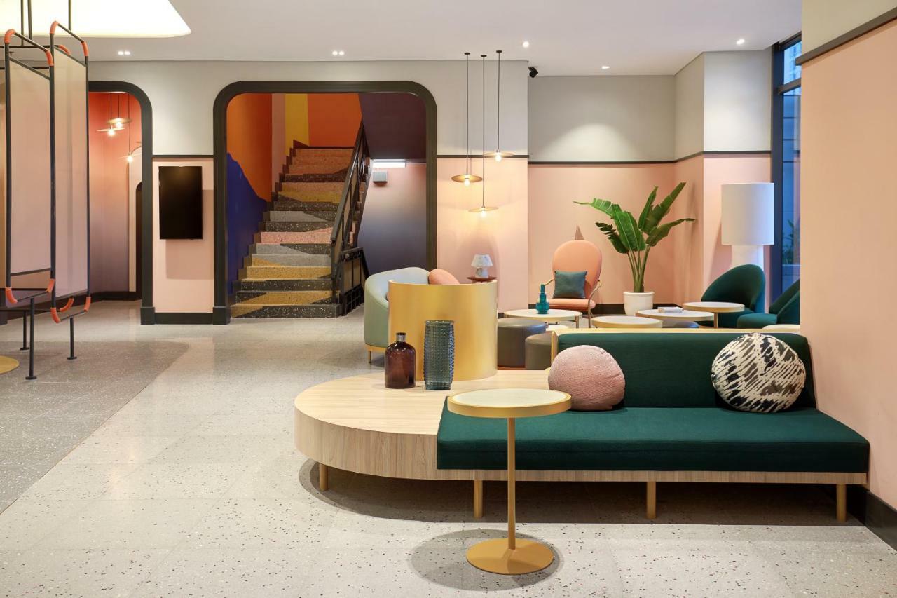 Ibis Styles Jakarta Tanah Abang Exterior photo